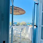 Niriides パロス島