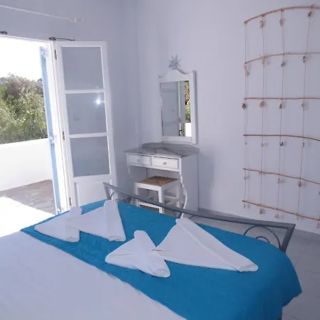 Niriides Guest house Parikia (Paros)