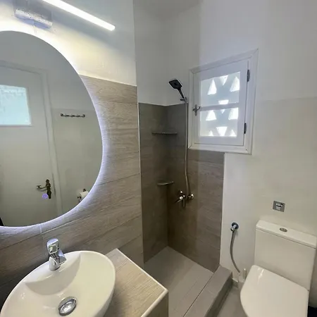 ゲストハウス Niriides パロス島