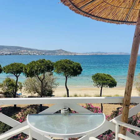 Niriides * Parikia (Paros)