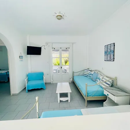 Guest house Niriides