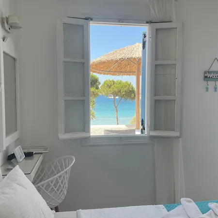 Guest house Niriides
