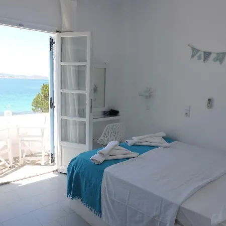 Guest house Niriides