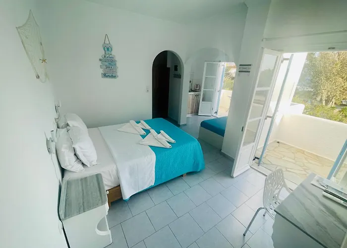 Guest house Niriides