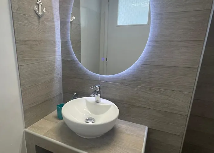 Niriides Guest house 3*