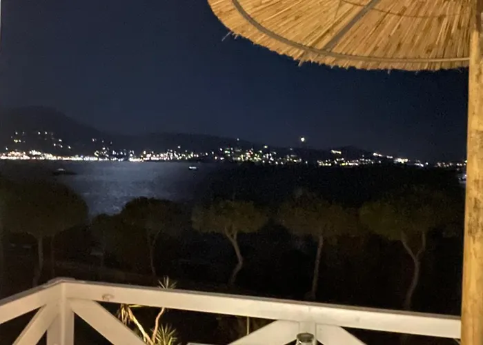 Niriides 3* Parikia (Paros)