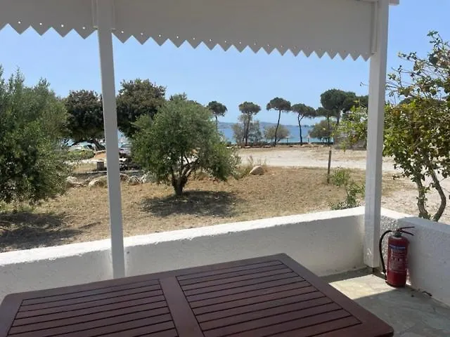 Guest house Niriides 3*