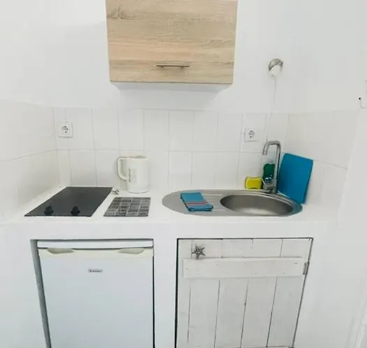 Guest house Niriides Parikia (Paros)