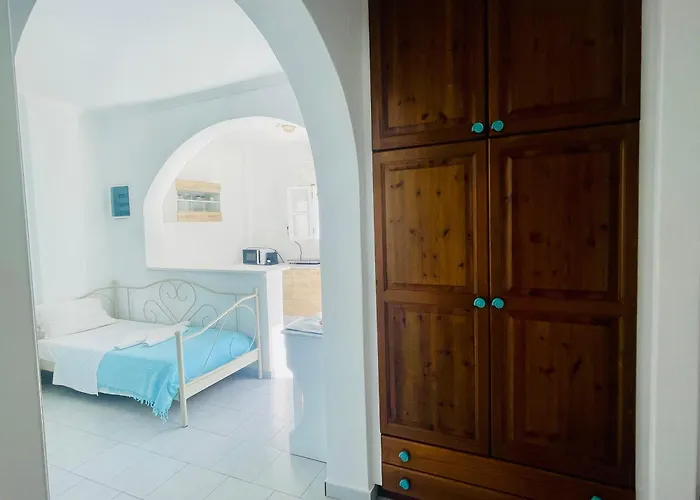 Niriides Guest house