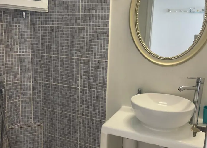 Niriides 3* Parikia (Paros)